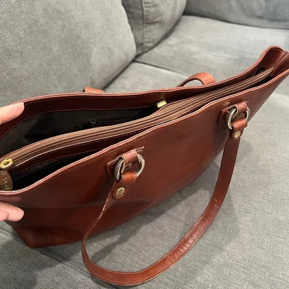 Valentina Large Brown Leather Tote Bag - Picture 9 of 14